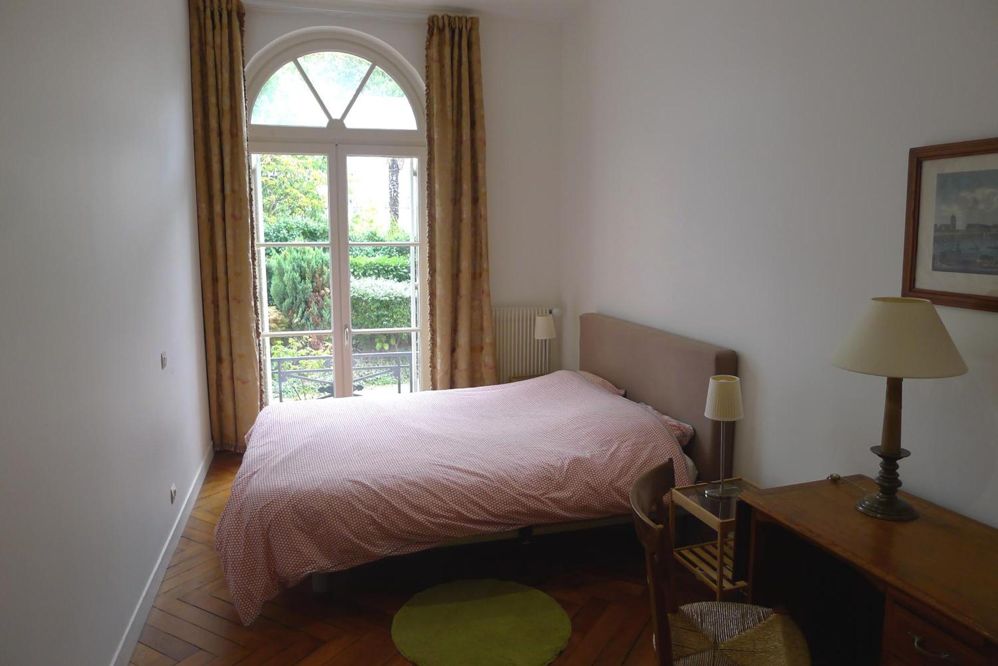 A L'Abri Du Ginkgo Apartment Tours Ngoại thất bức ảnh